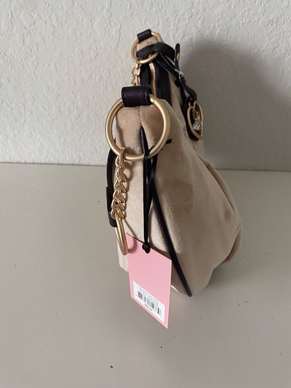 Juicy Couture Need More Juicy Hobo Shoulder Bag Buff Beige W/ Heart Charm NEW - Picture 9 of 14